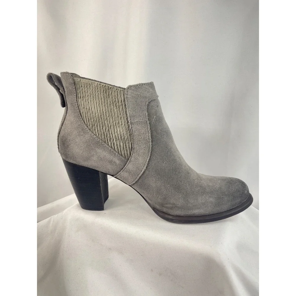 UGG Cobie II Womens 9.5 Suede Ankle Booties Nightfall Grey Distressed corpcore